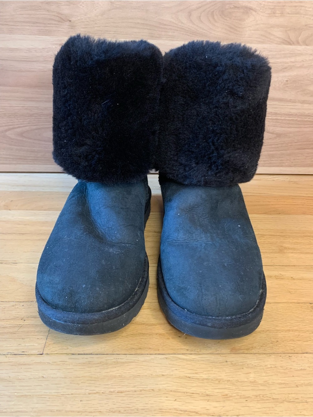 UGG Classic Black Tall Boots - Size 8 - Picture 3 of 7